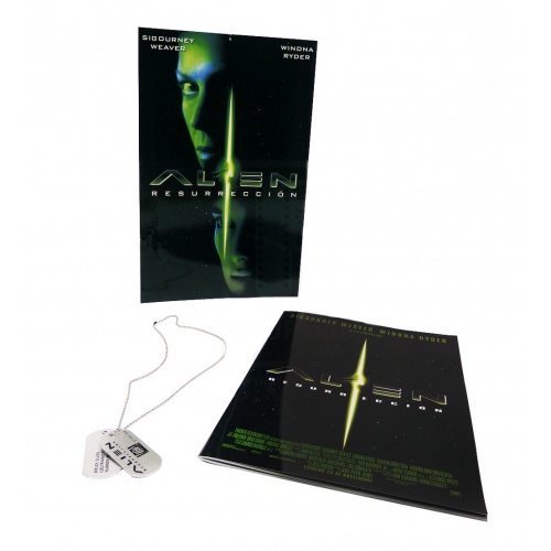 Spanish Promotional Ripley Dog Tags and Brochures